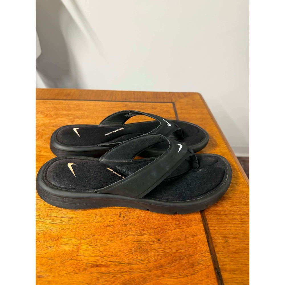 Nike Womens 11 Black Comfort Footbed Thong Sandals Flip Flops 842827-001 - Picture 3 of 7